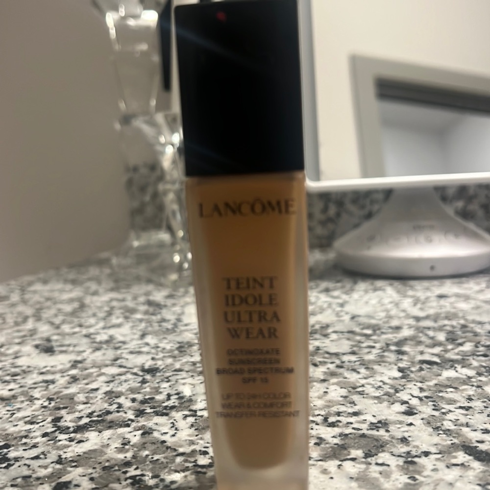 Lancôme feint idols ultra wear